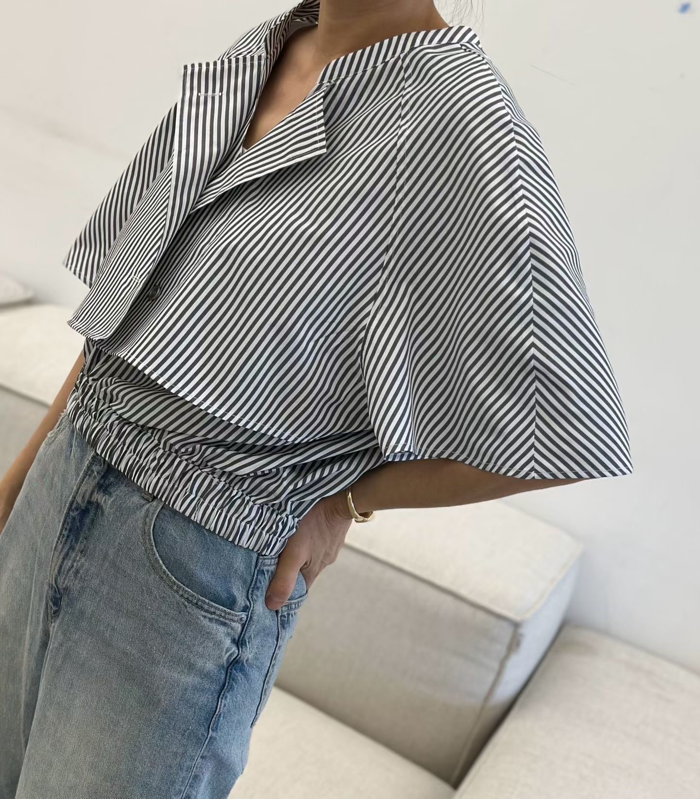 DM09 / STRIPE HEM SHIRT