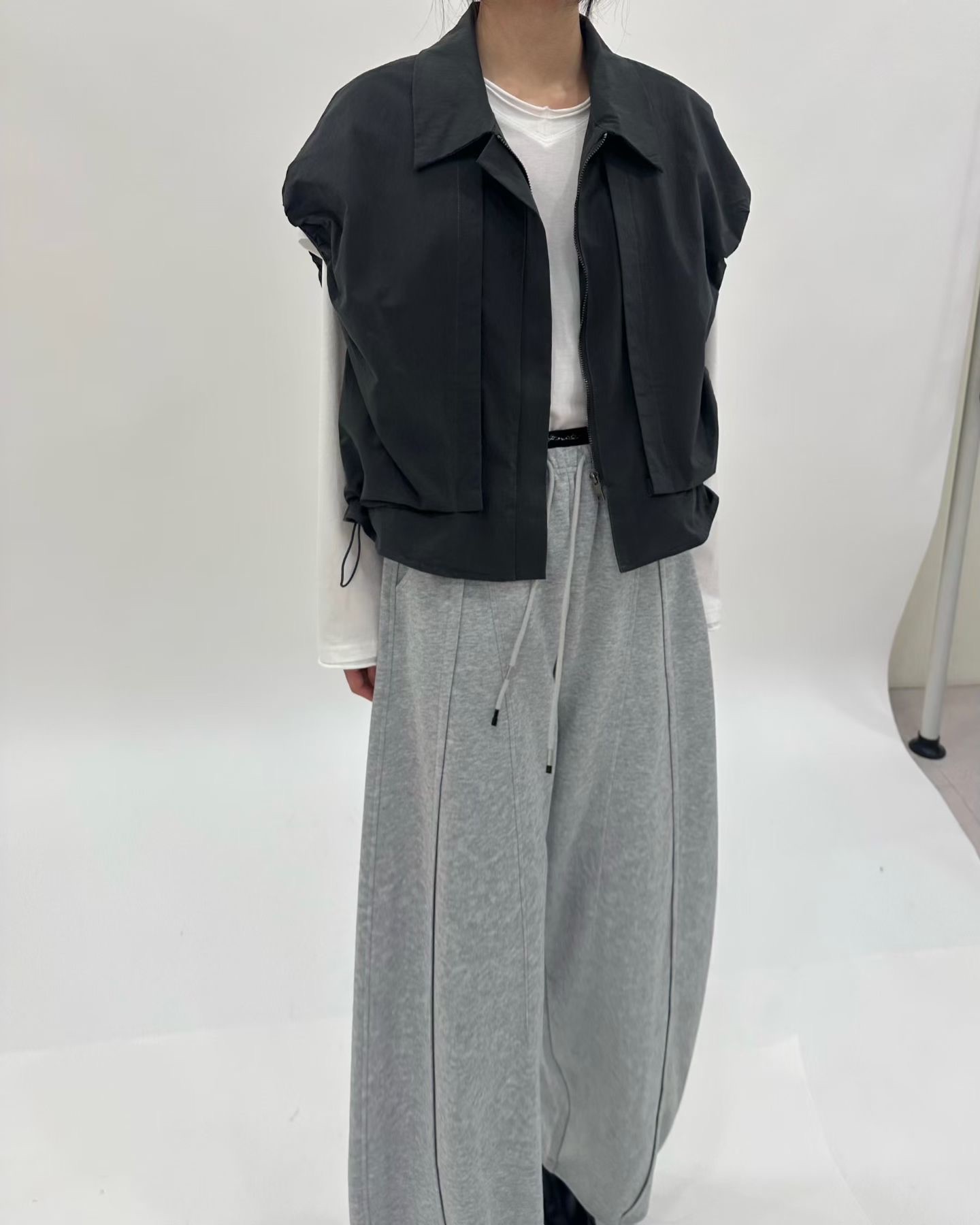 EY14 / COLLAR ZIPPER JACKET