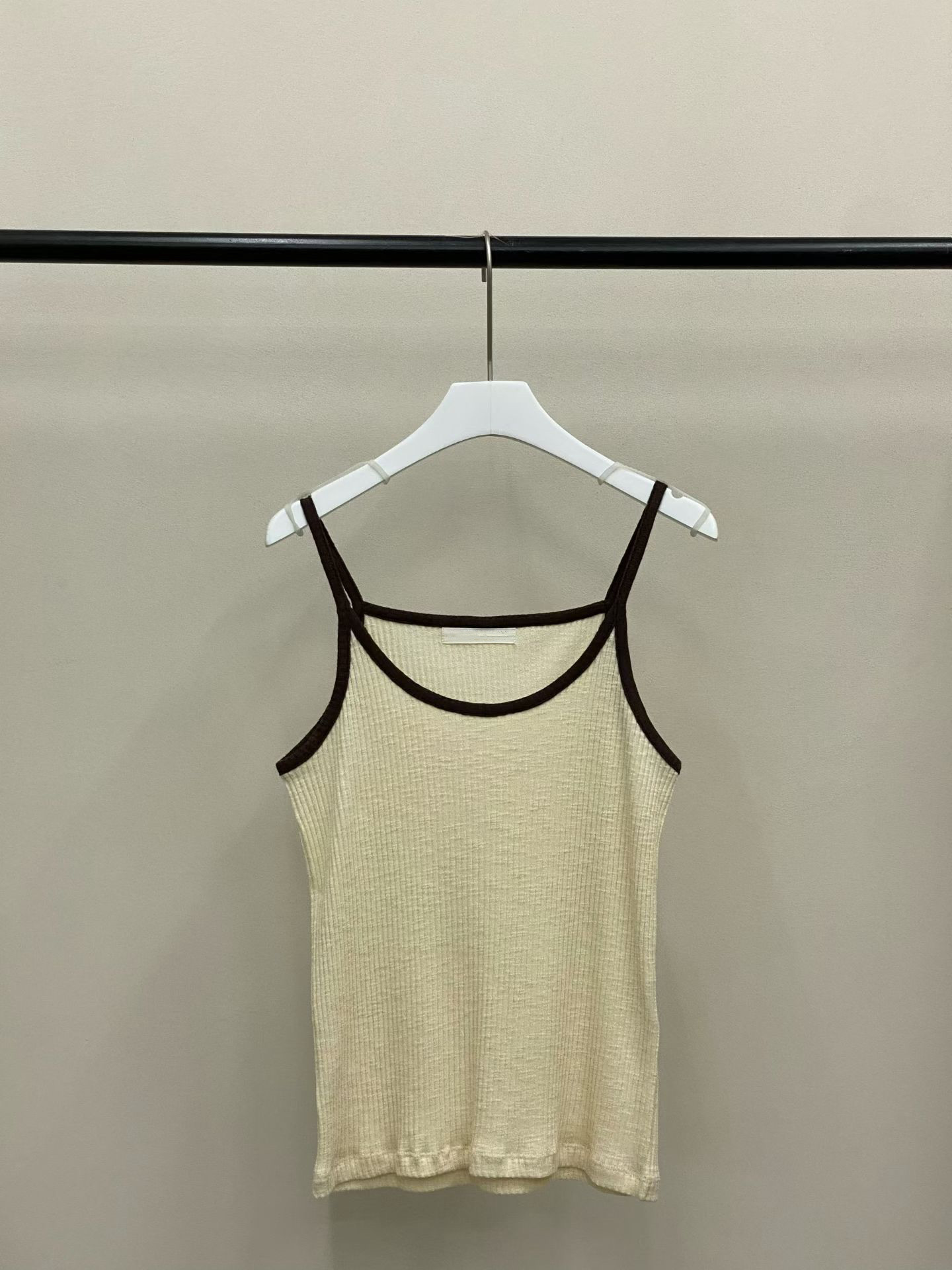 PG20 / CONTRAST TRIMMING RIBBED TANK TOP