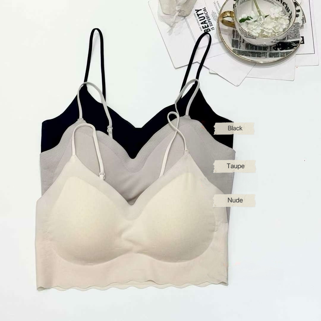 VT22 / Scallop Trimming Adjustable Strap Bralet