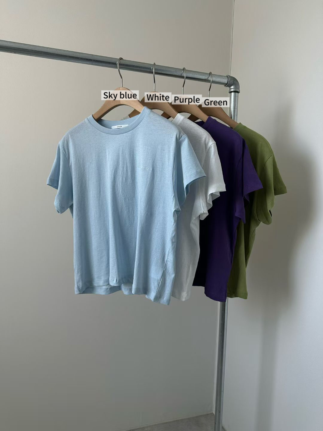 FG20 / FRONT LOGO TEE