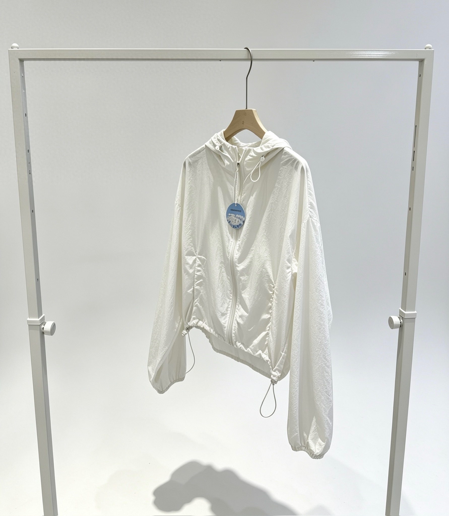 WM14 / UPF50-UV PROTECTION TOGGLE HEM HOODED LIGHTWEIGHT JACKET