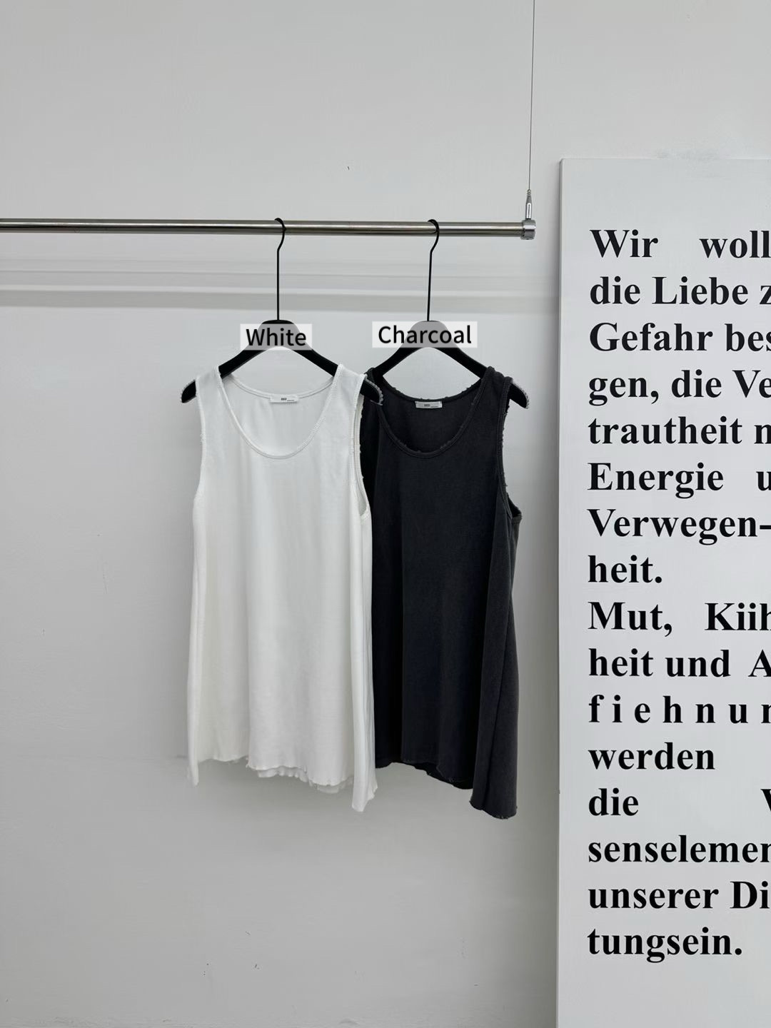 FG23 / RIPPED EDGES LONG TANK TOP