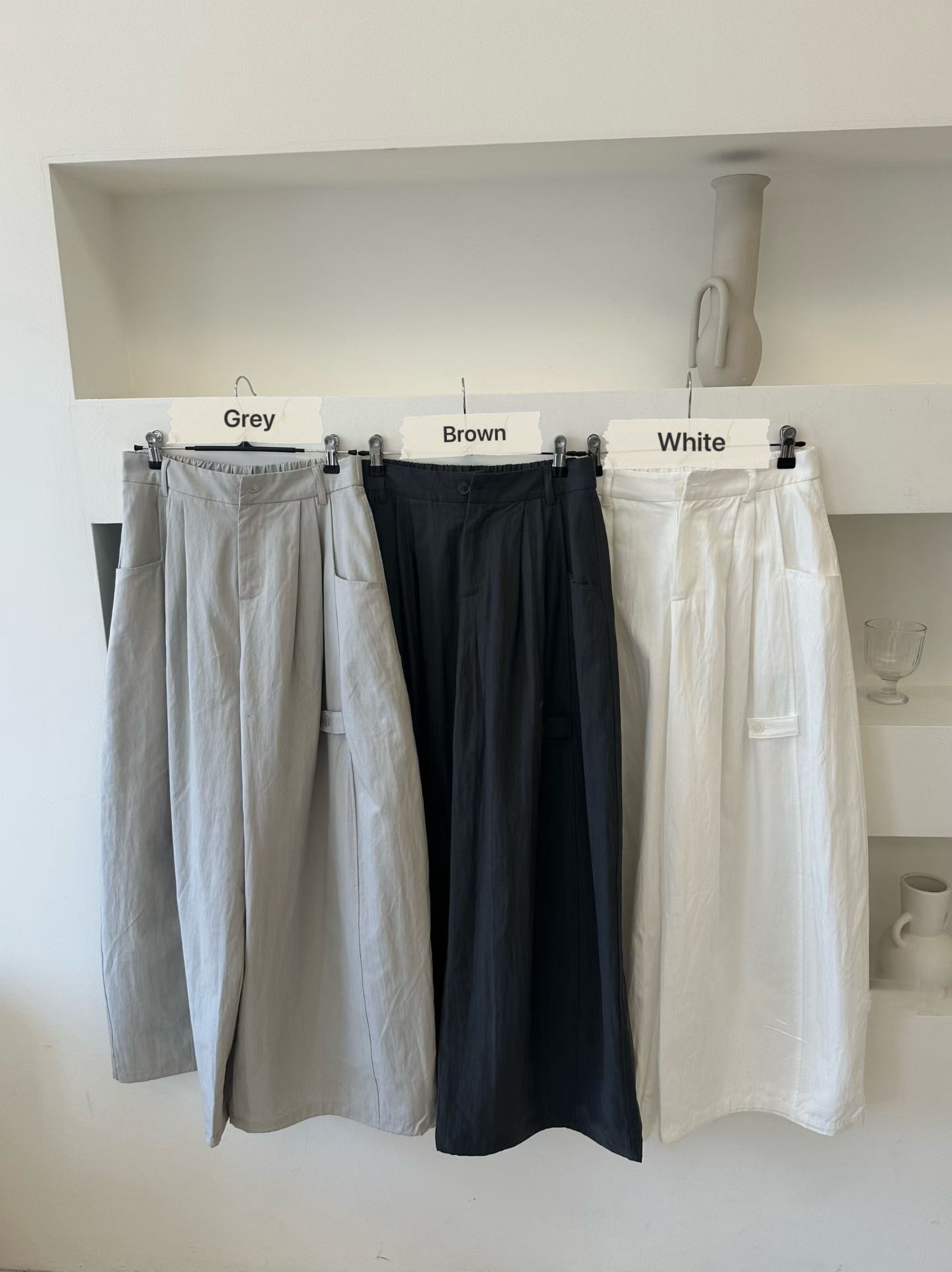 FG18 / PINTUCK WIDE LEG TROUERS