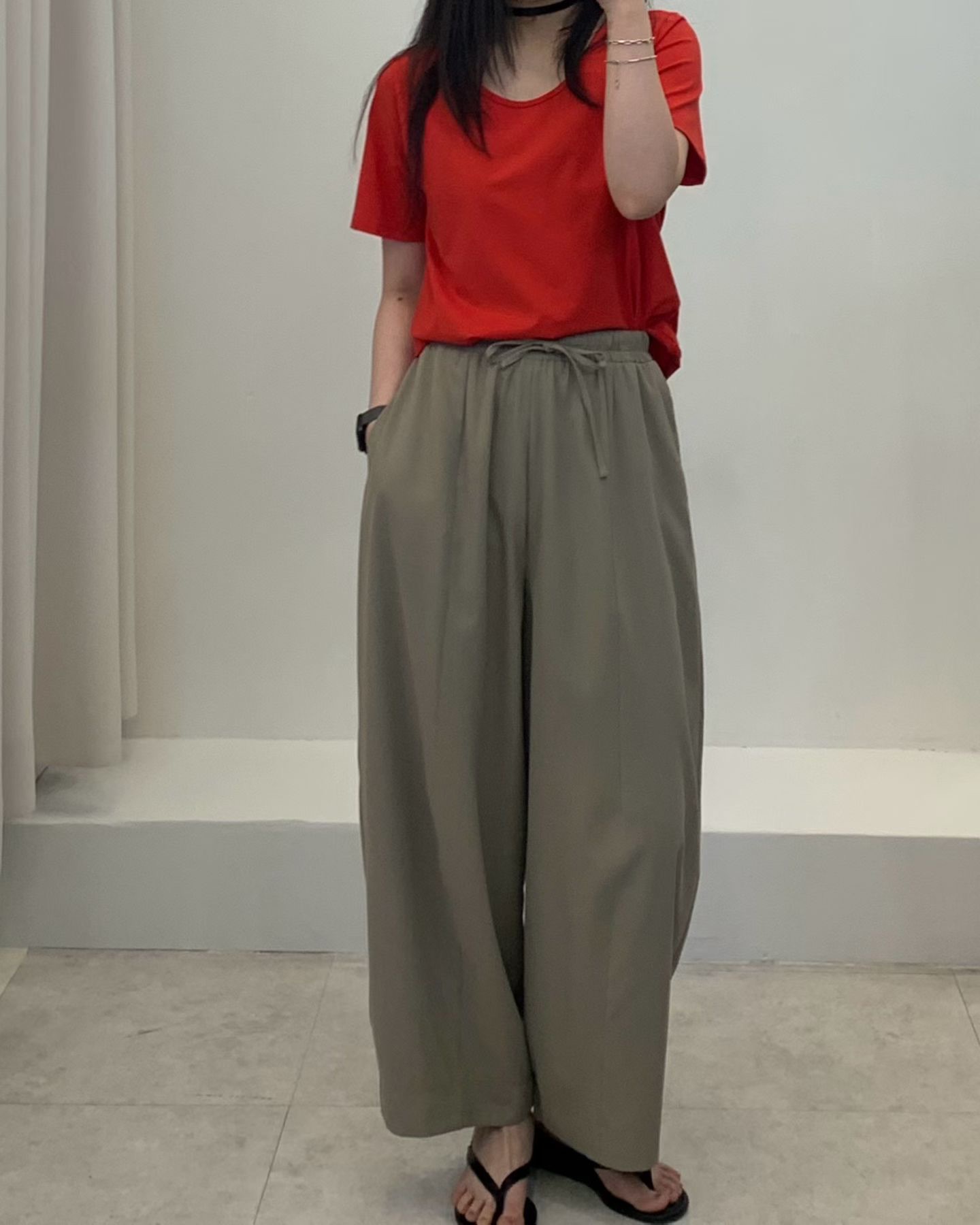 FP28 / SCOOP NECKLINE TEE