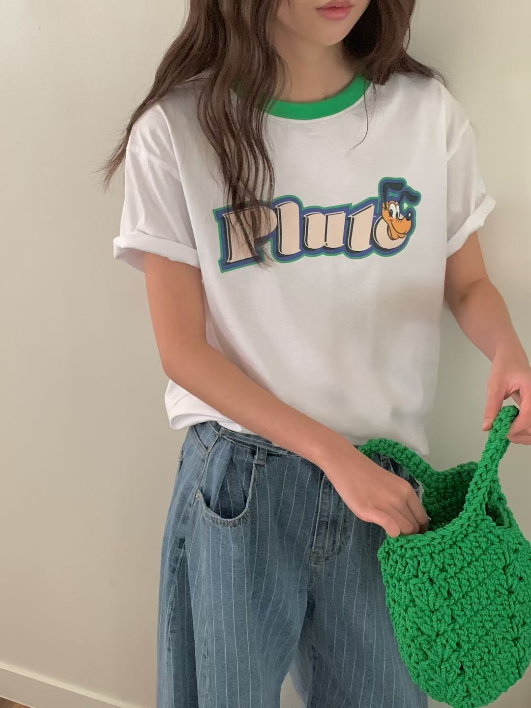 FG27 / CONTRAST NECKLINE DISNEY’S CHARACTER TEE