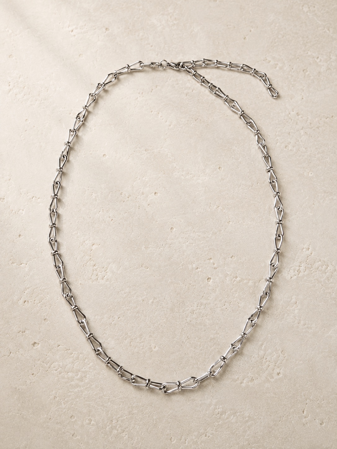 NK03 / SILVER INTERLOCK CHAIN NECKLACE