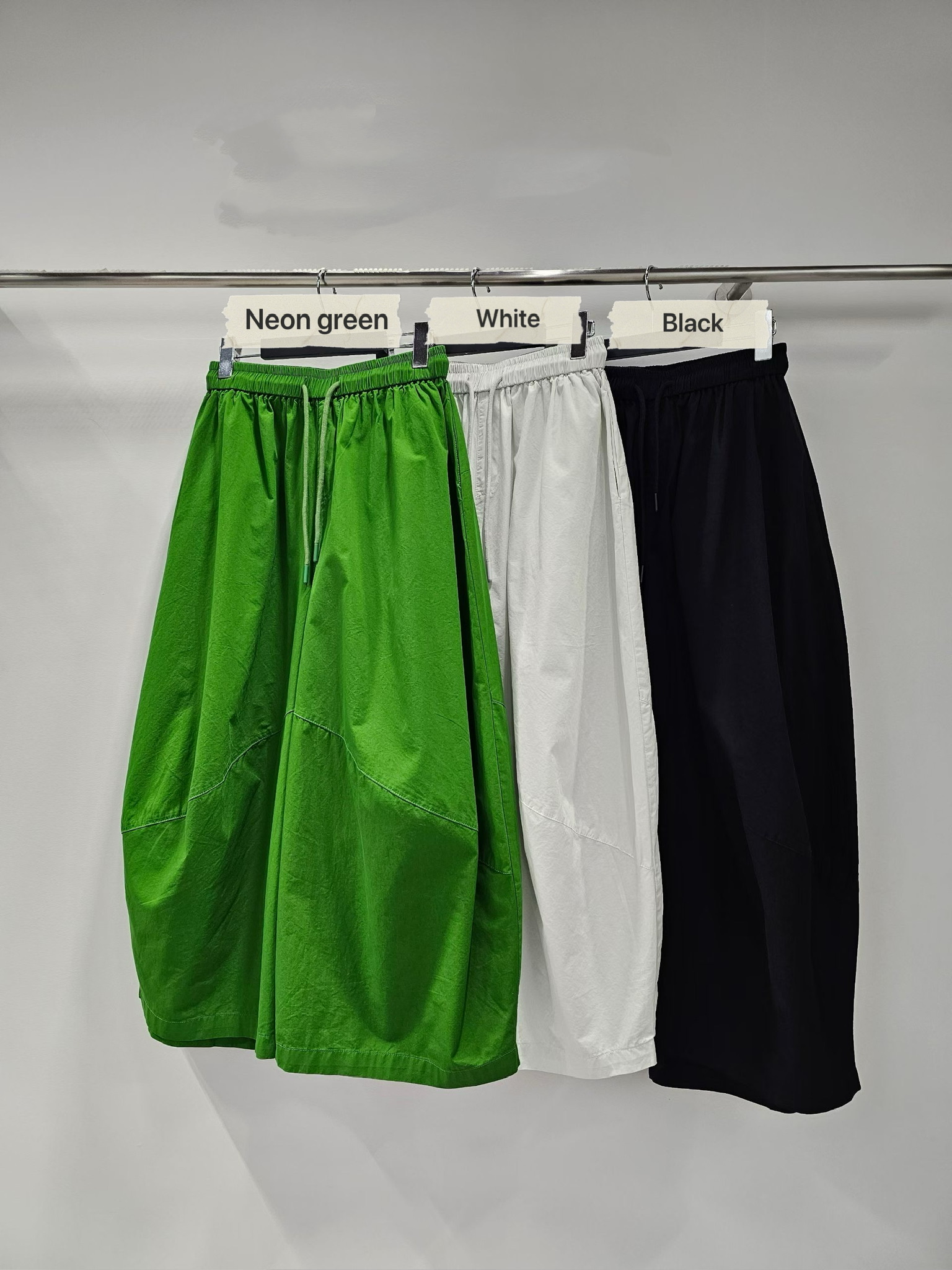 YY21 / BANDED WAIST BALLOON FLARE TROUSERS