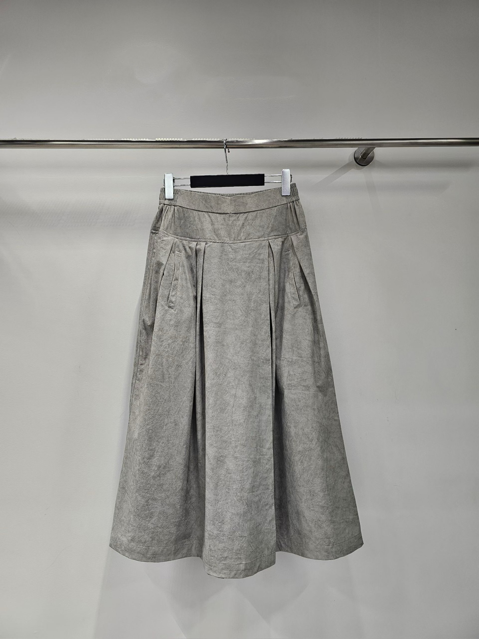 YY16 / PINTUCK POCKET CULOTTES