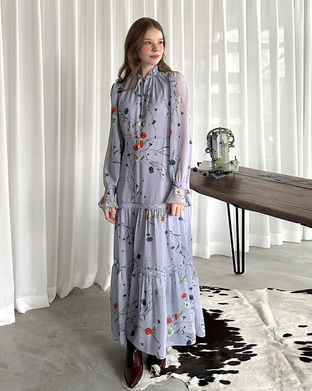 KB02 / Front Tie Floral/Lace Long Dress