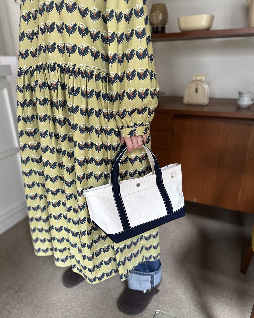 KB05 / Volume Sleeves Printed Loosefit Dress