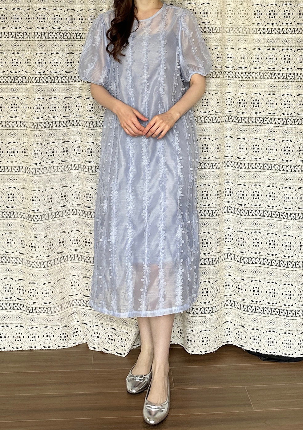 KB09 / Short Sleeves Texture Midi Dress