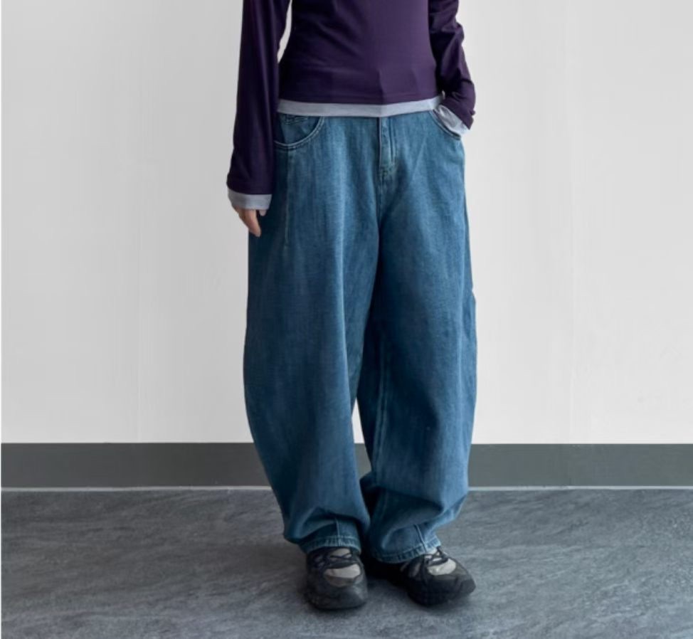 ER03 / BANDED WAIST BARREL-CUT JEANS