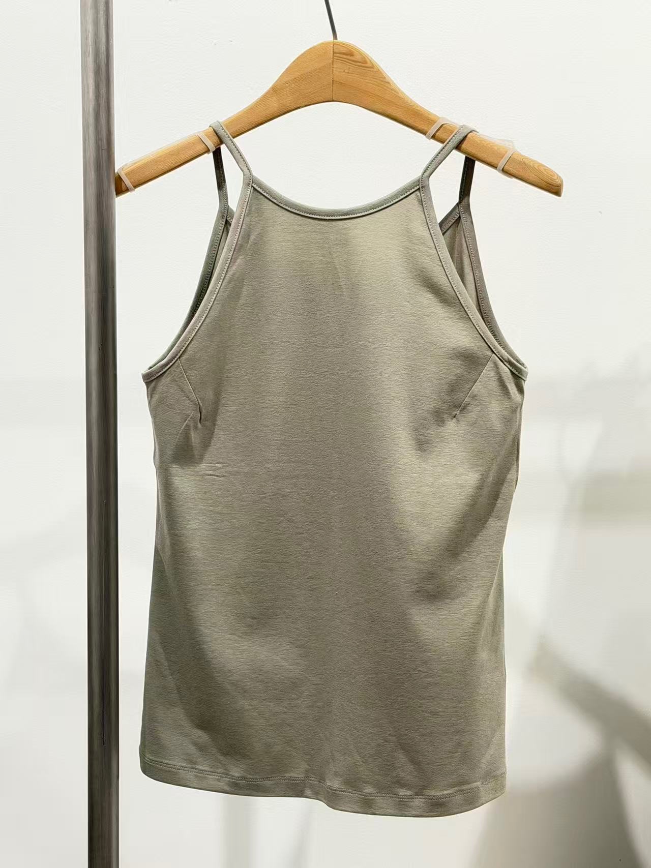 WW34 / BASIC CUT IN TOP 
