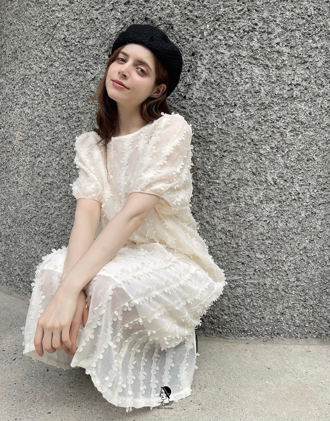 KB09 / Short Sleeves Texture Midi Dress