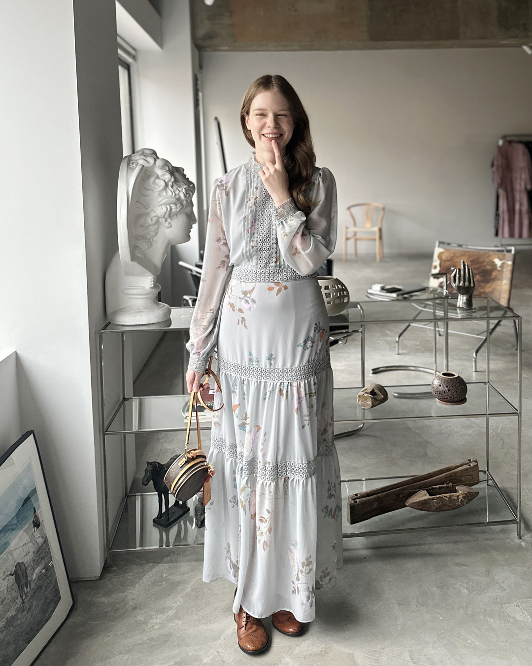 KB01 / Floral Long Dress With Lace Trimmings