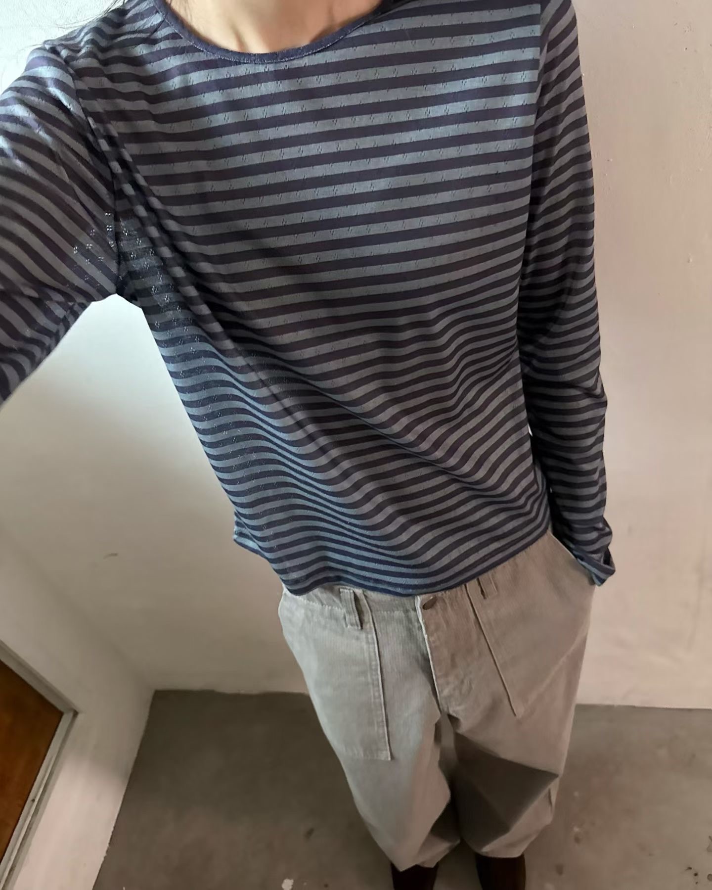 ER11 / CONTRAST STRIPE LONG SLEEVES TOP