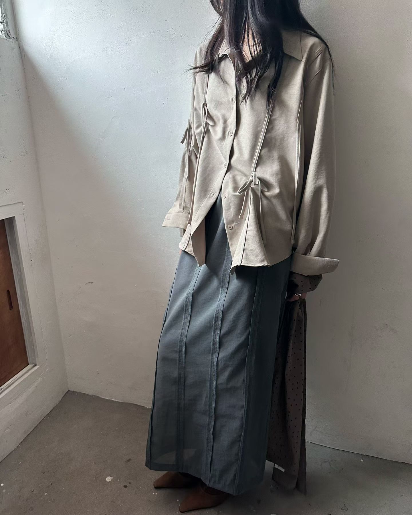 ER12 / SEMI SHEER PANELLED SEAM SKIRT