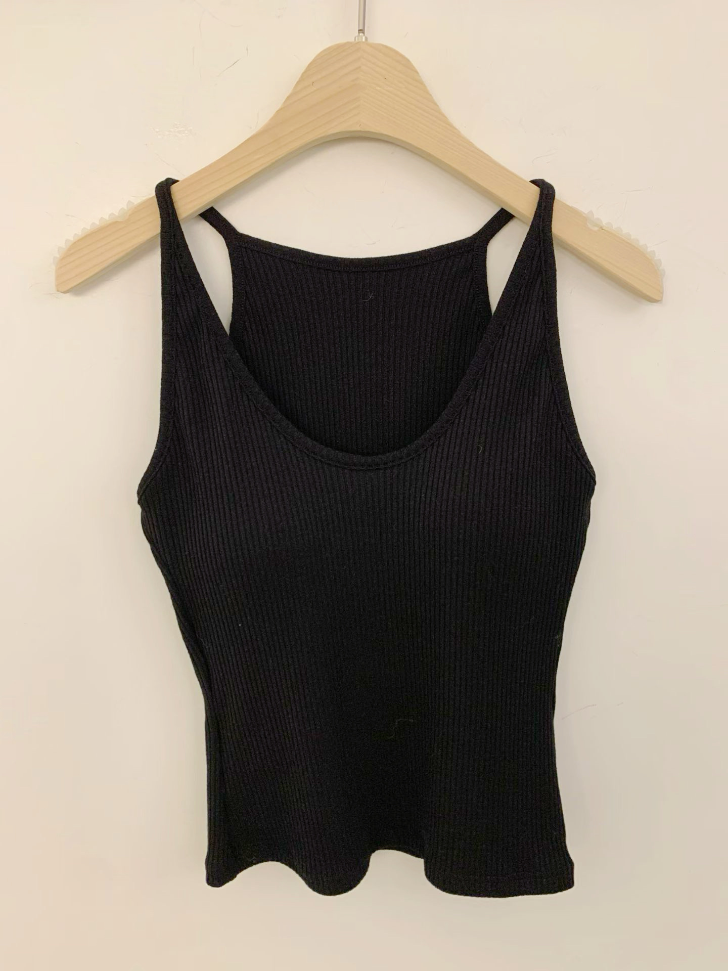 ERIN U-NECK PADDED TANK TOP