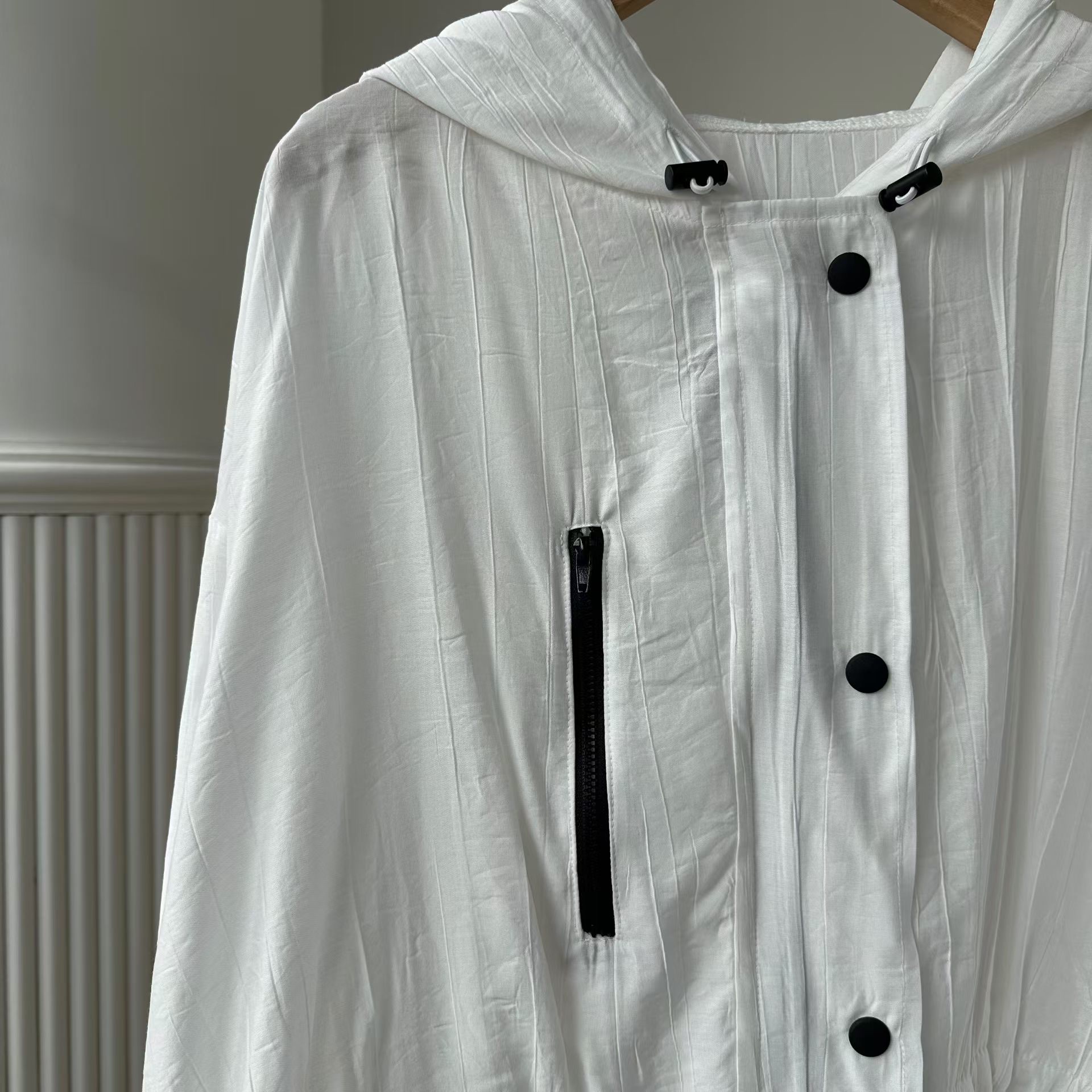 ER17 / LACE HEM HOODED OUTER WEAR