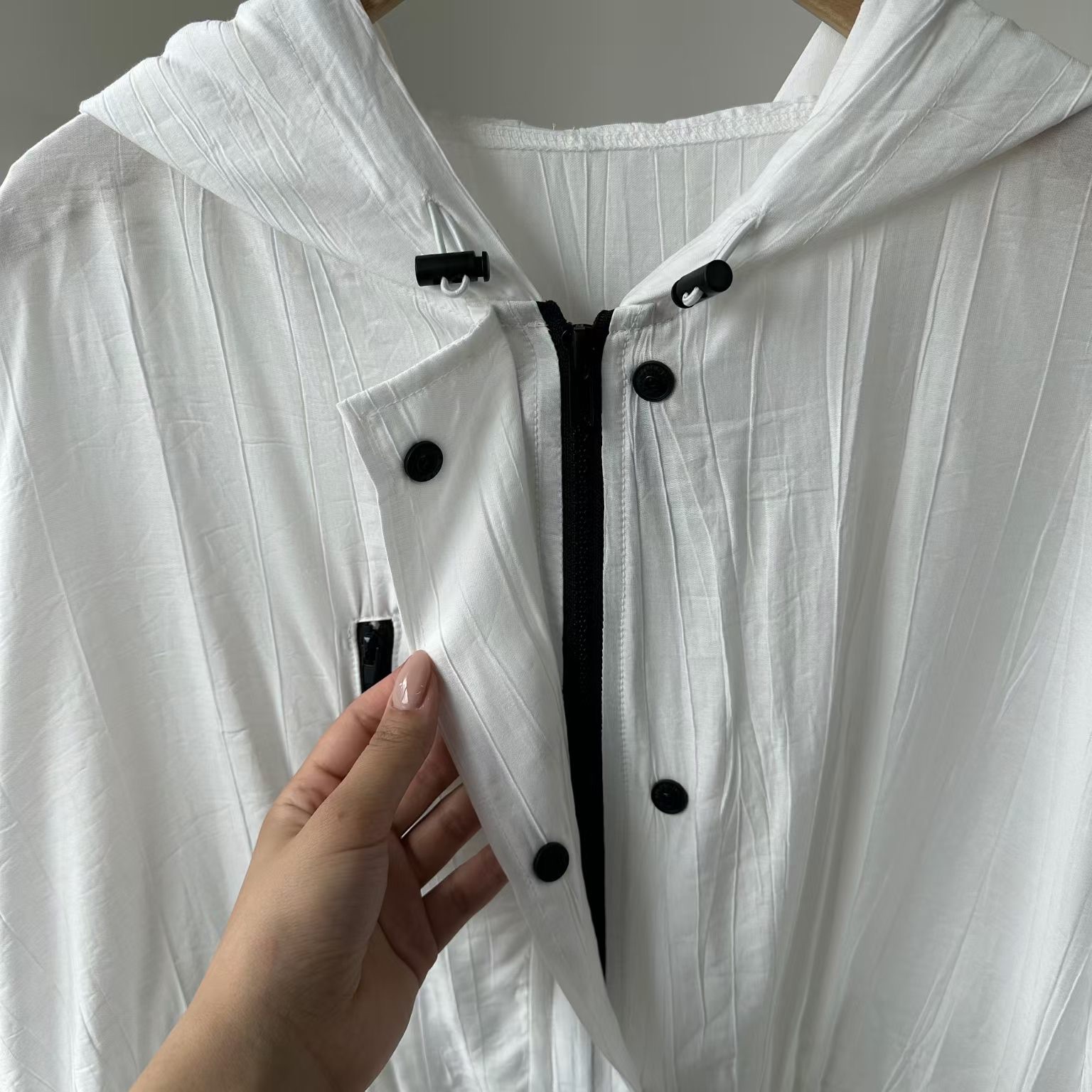 ER17 / LACE HEM HOODED OUTER WEAR