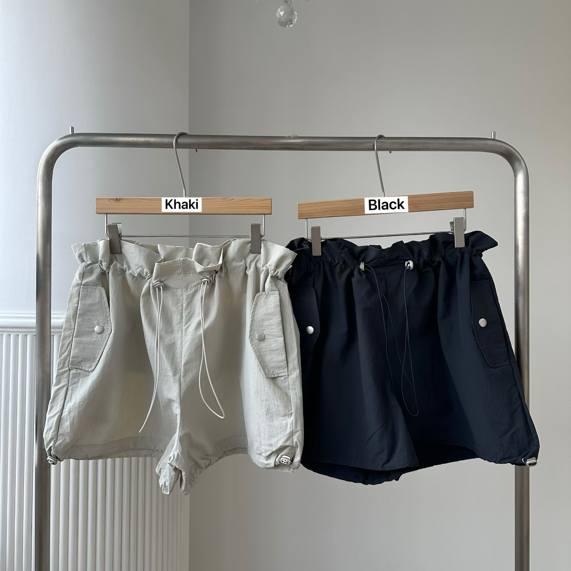 ER18 / TOOGLE HEM PAPER BAG SHORTS
