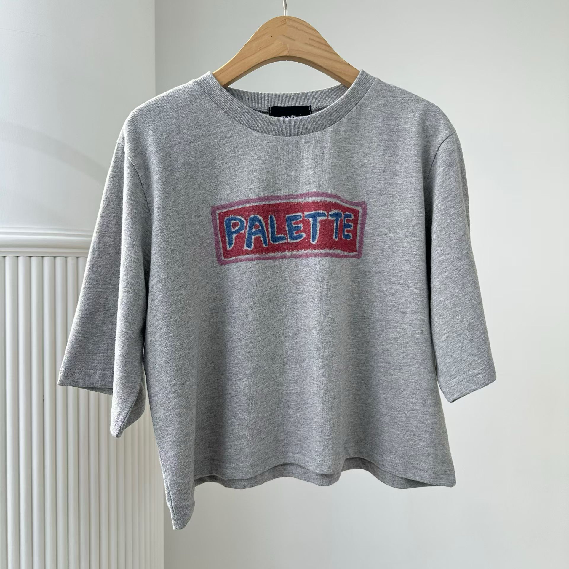 ER19 / PALETTE GRAPHIC TEE