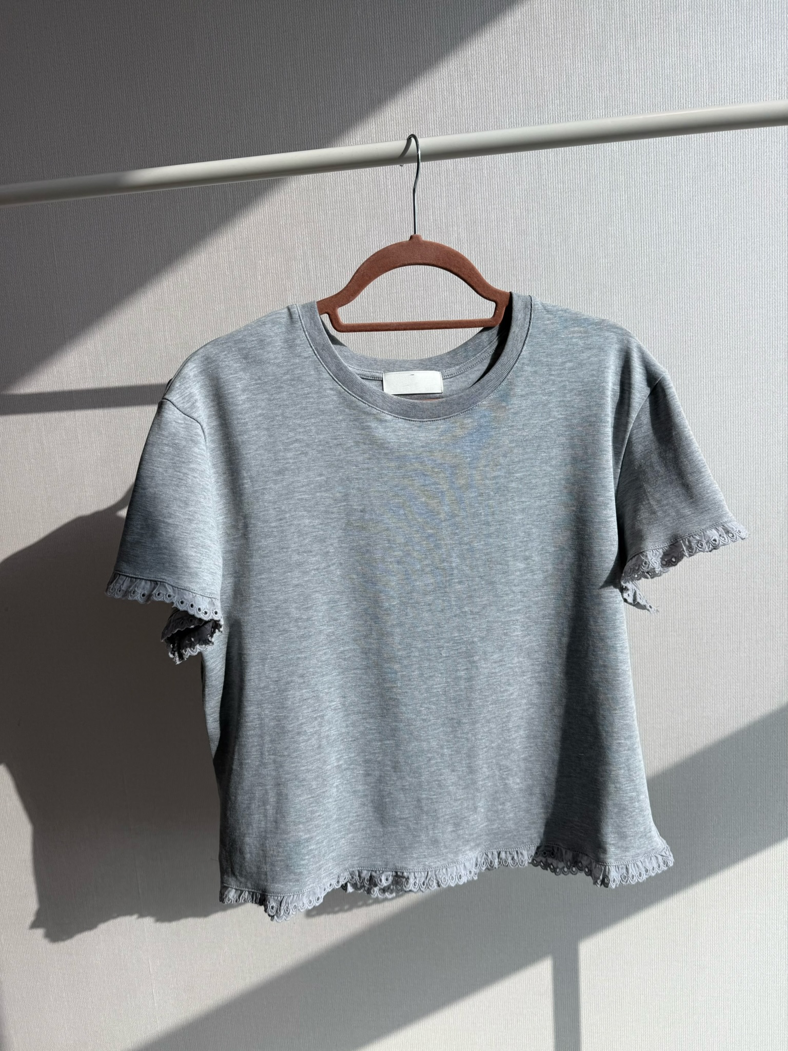 TS33 / Crochet Trimmings Short Sleeves Top