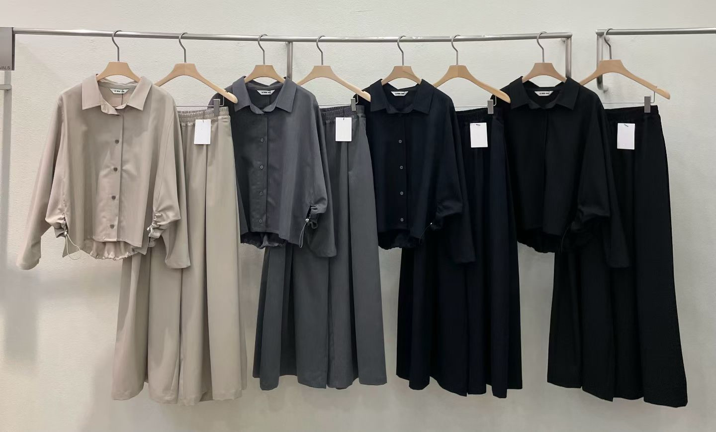 LE04 / BANDED WAIST PINTUCK CULOTTES