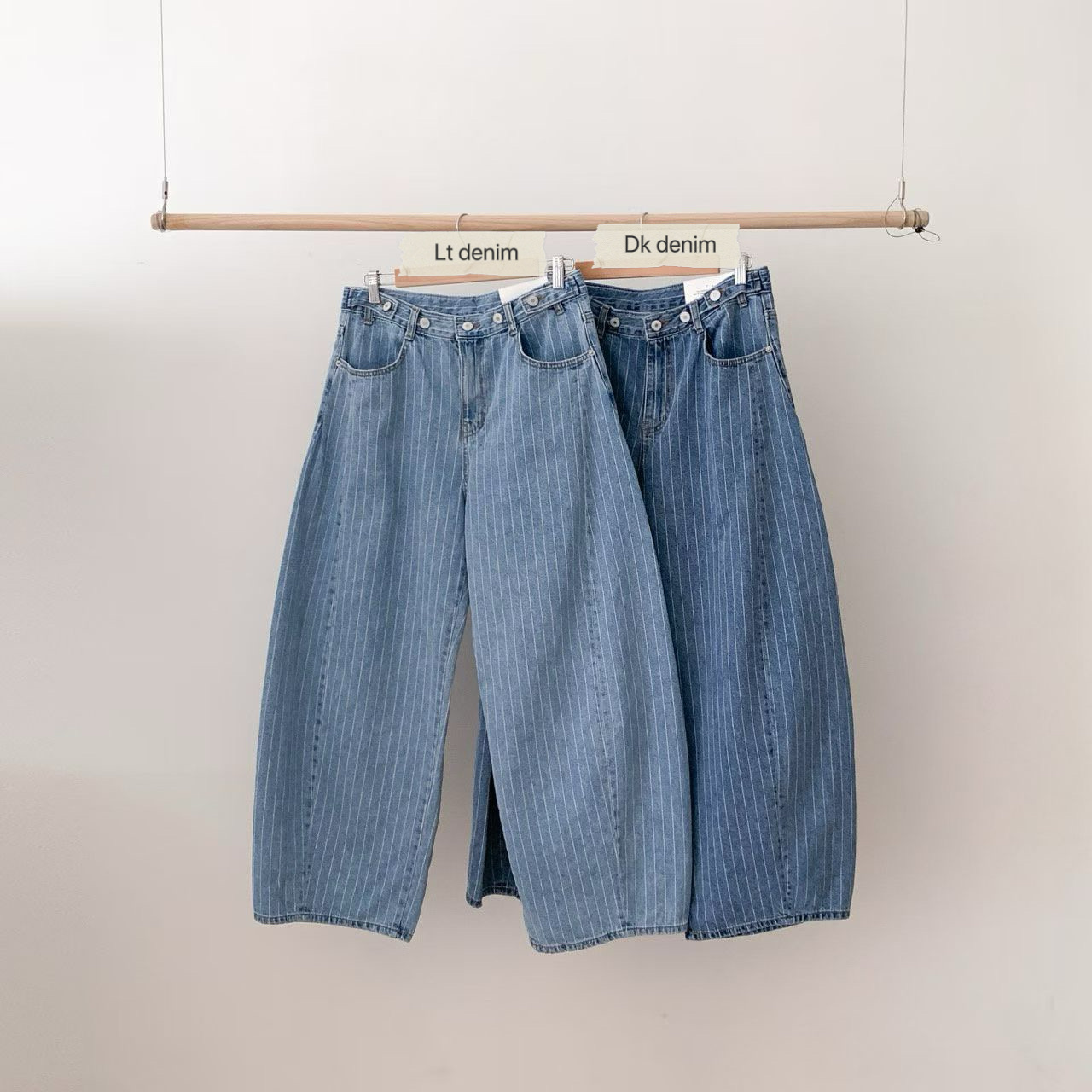 920426/PINSTRIPE ADJUSTABLE WAIST BARREL JEANS 