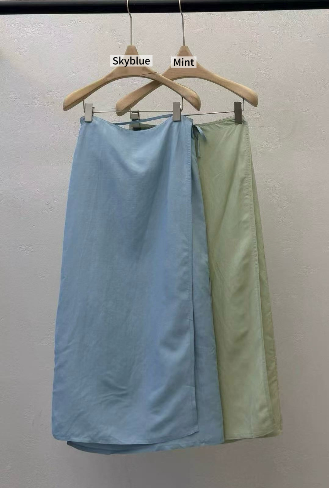 GA23 / LINEN WRAP SKIRT