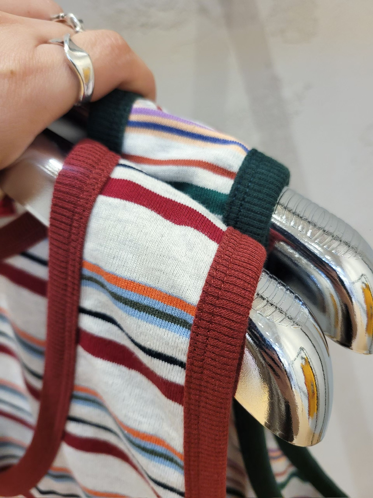 CD15 / THE CALIFORNIA RAISINS STRIPE TANK TOP