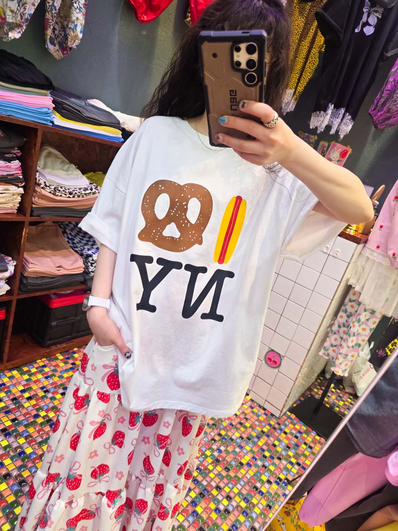 CD18 / NY PRETZEL OVERSIZED TEE