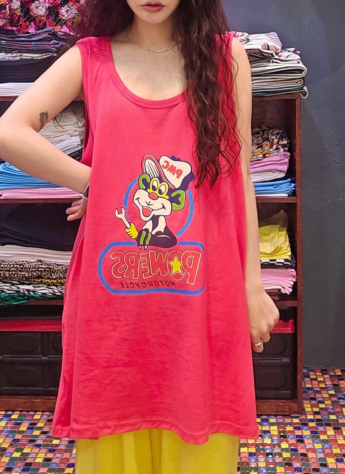CD19 / POWERS MOTORCYCLE TANK TOP