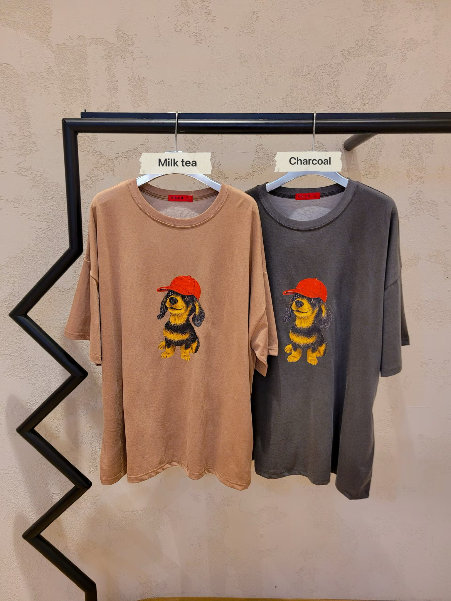 CD20 / DACHSHUND GRAPHIC OVERSIZED TEE
