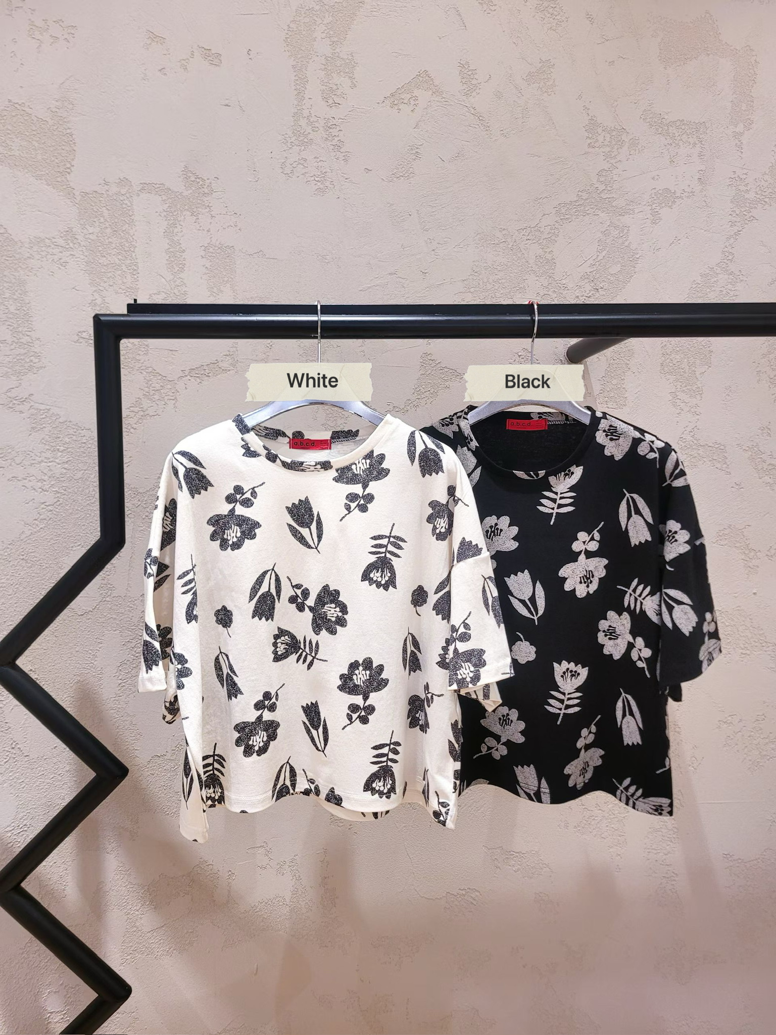 CD22 / BOTANICAL BLOOM TEE