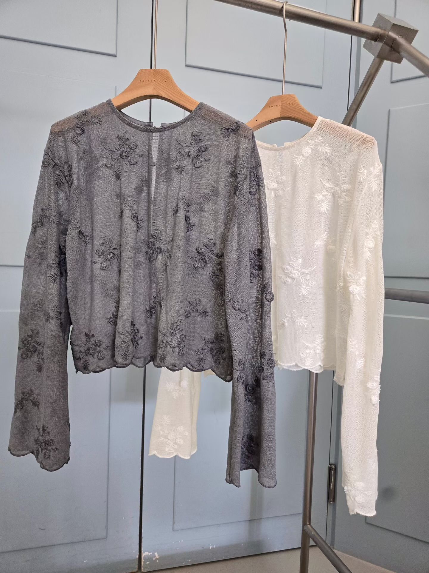 CN6402 / Semi Sheer Embroidered Scallop Trims Blouse