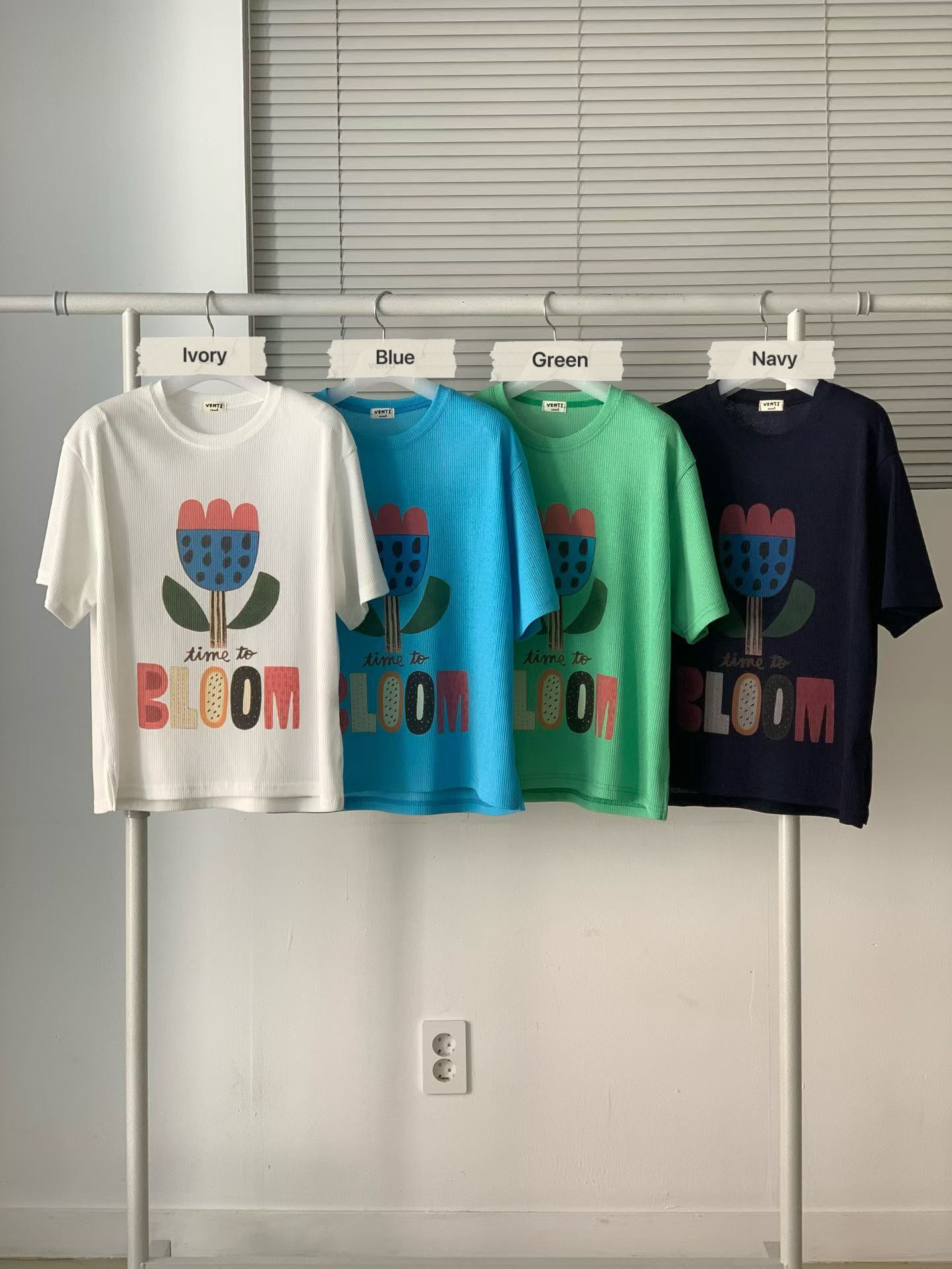 RT16 / "TIME TO BLOOM" FLOWER TEE