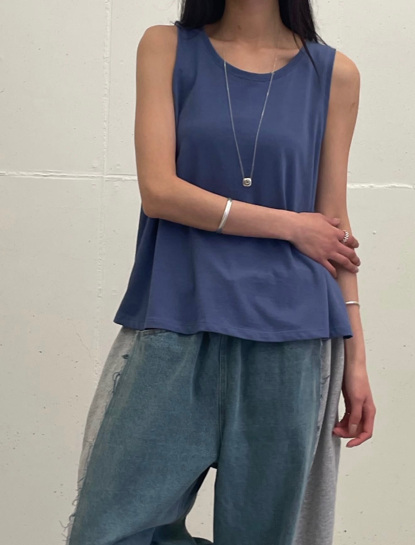 PG17 / FLARE BASIC TANK TOP