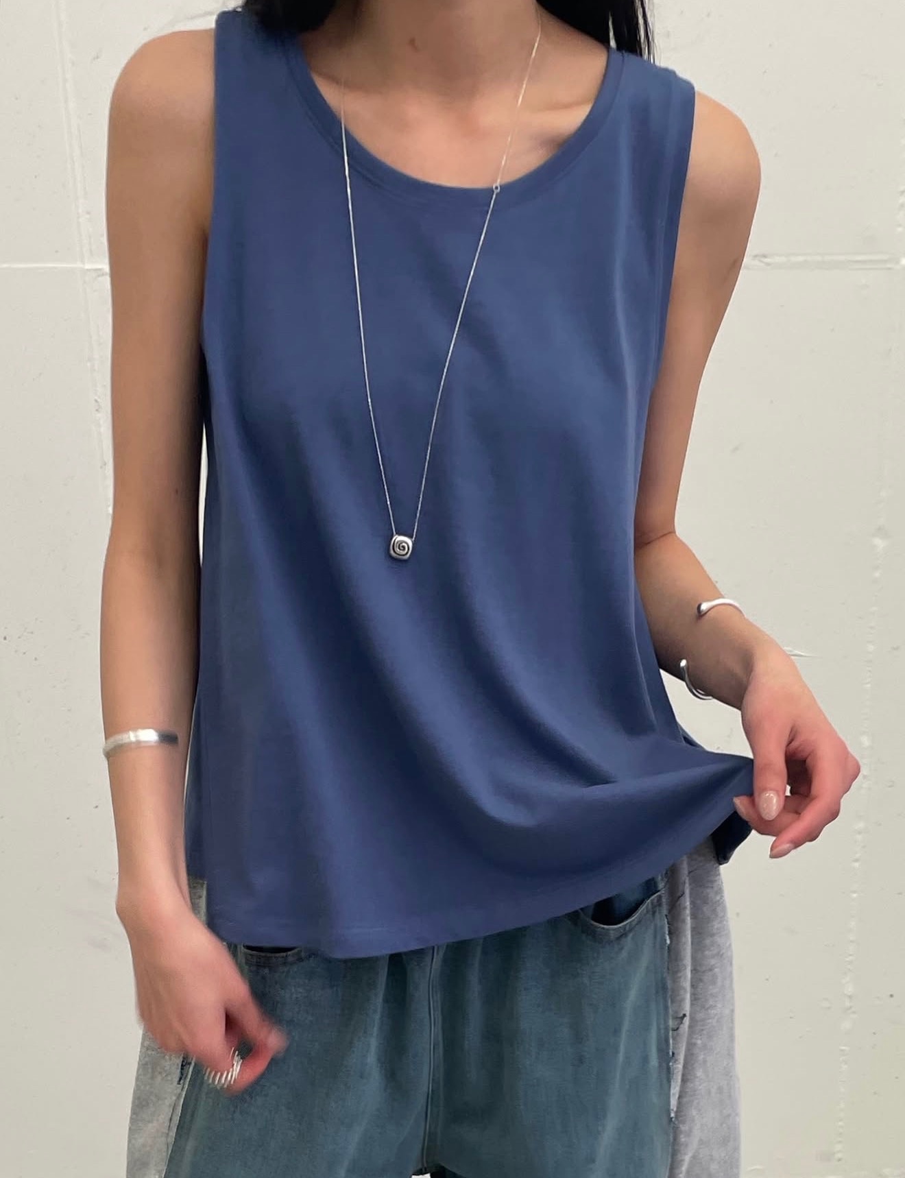 PG17 / FLARE BASIC TANK TOP