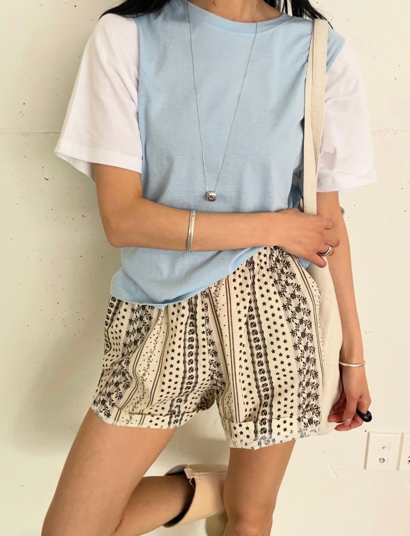 PG18 / TWO-TONE TEE