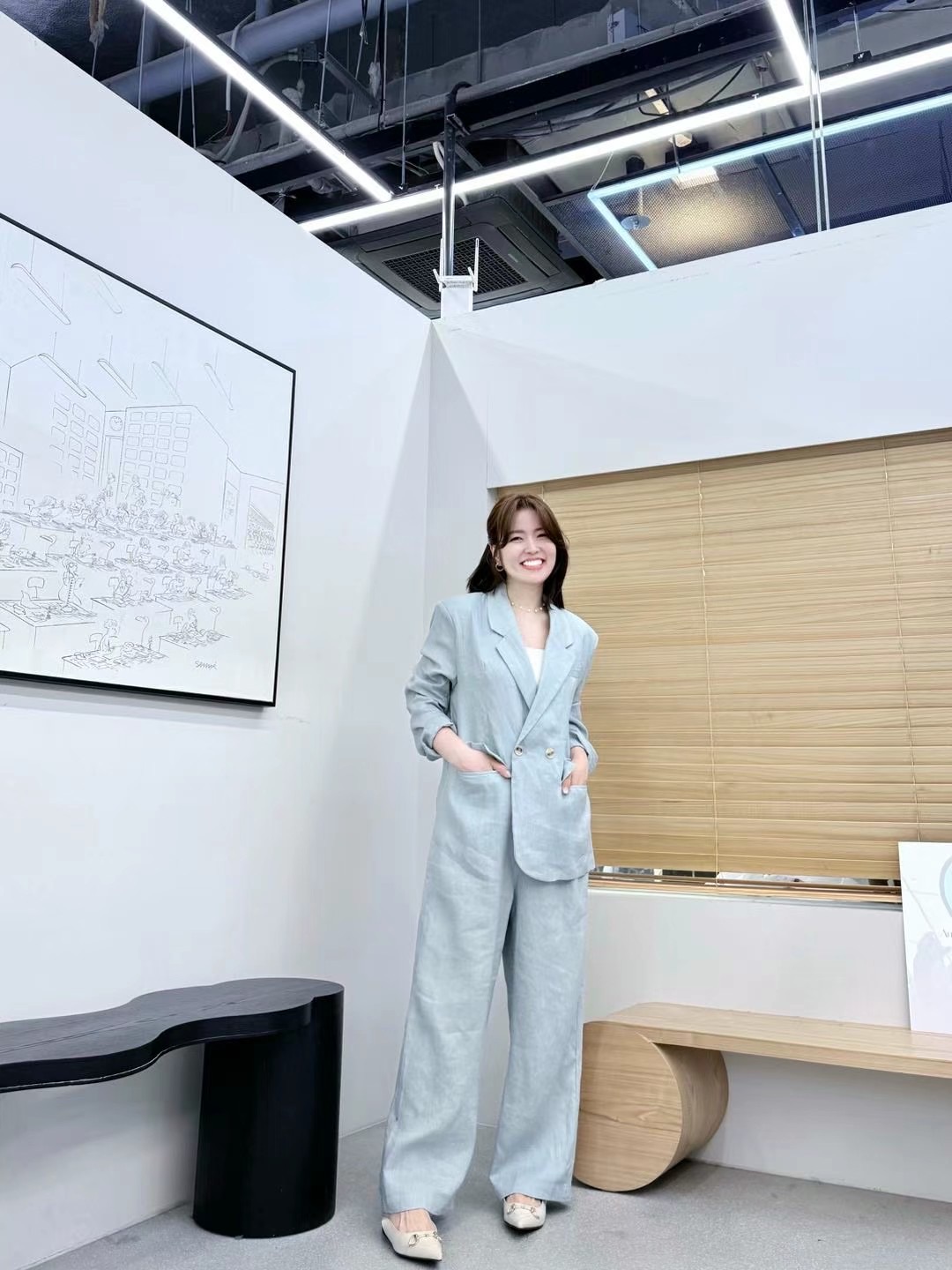 SG03 / BLAZER BUTTON PANTSUIT