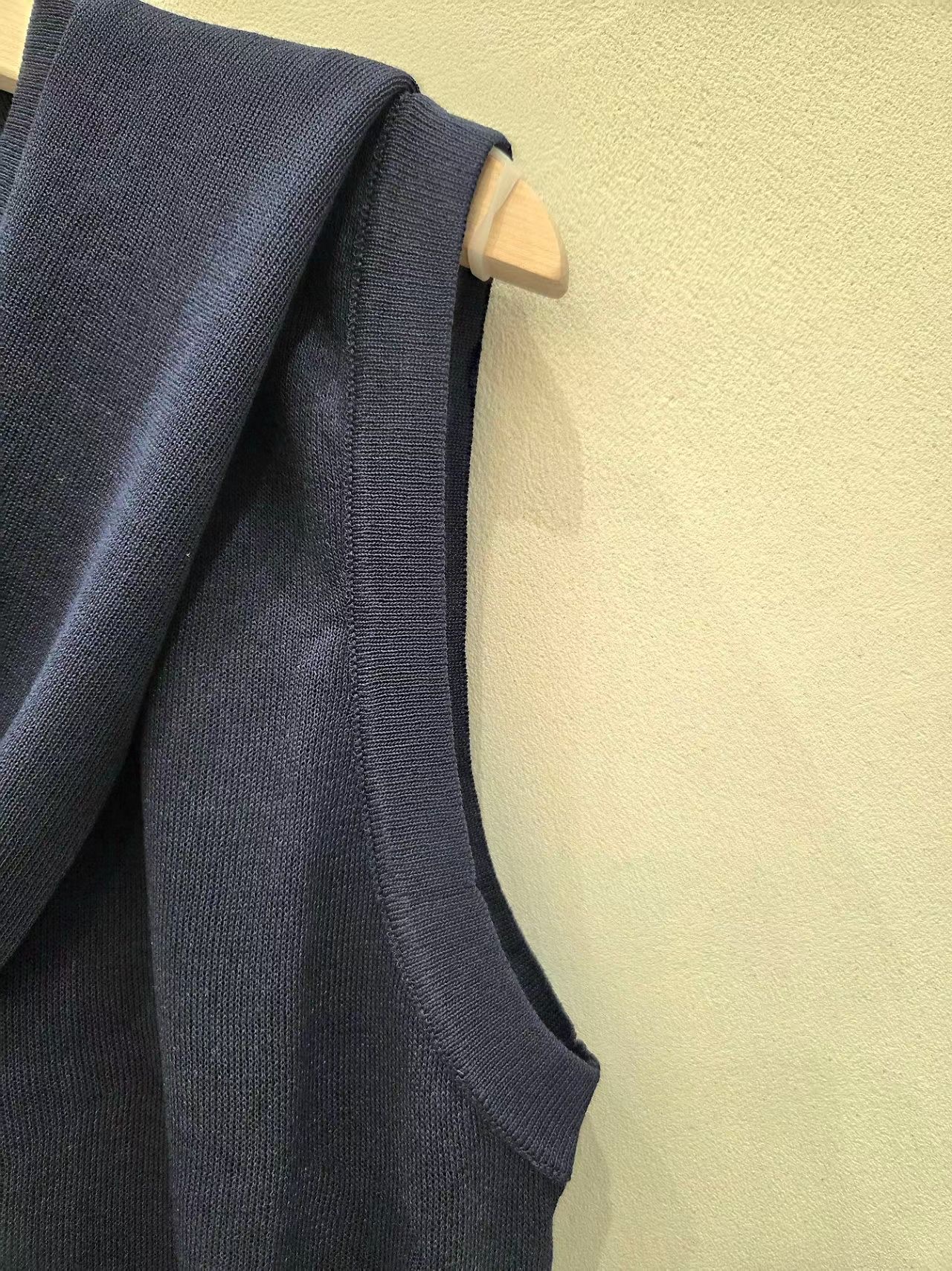 MA14 / TWO PIECE SET (VEST AND SHRUG)