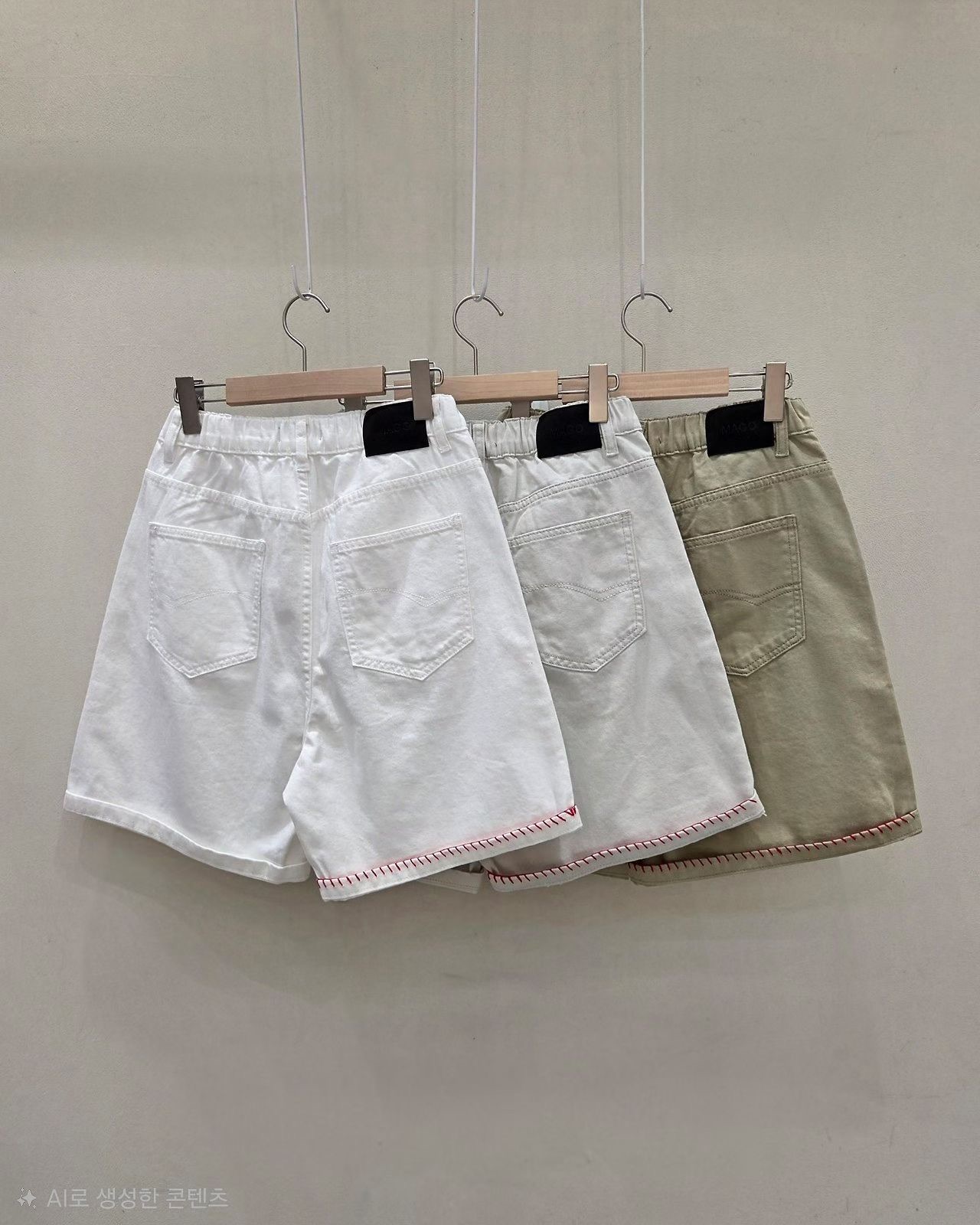 MA15 / ELASTIC WAISTBAND POCKET BERMUDAS WITH RED STITCHING 