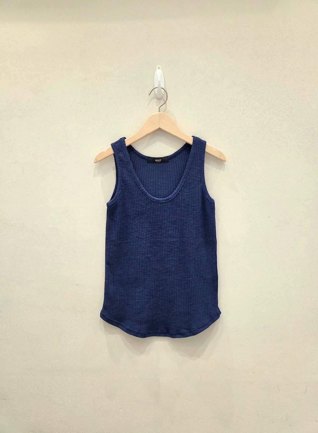 MA21 / RIBBED TANK TOP