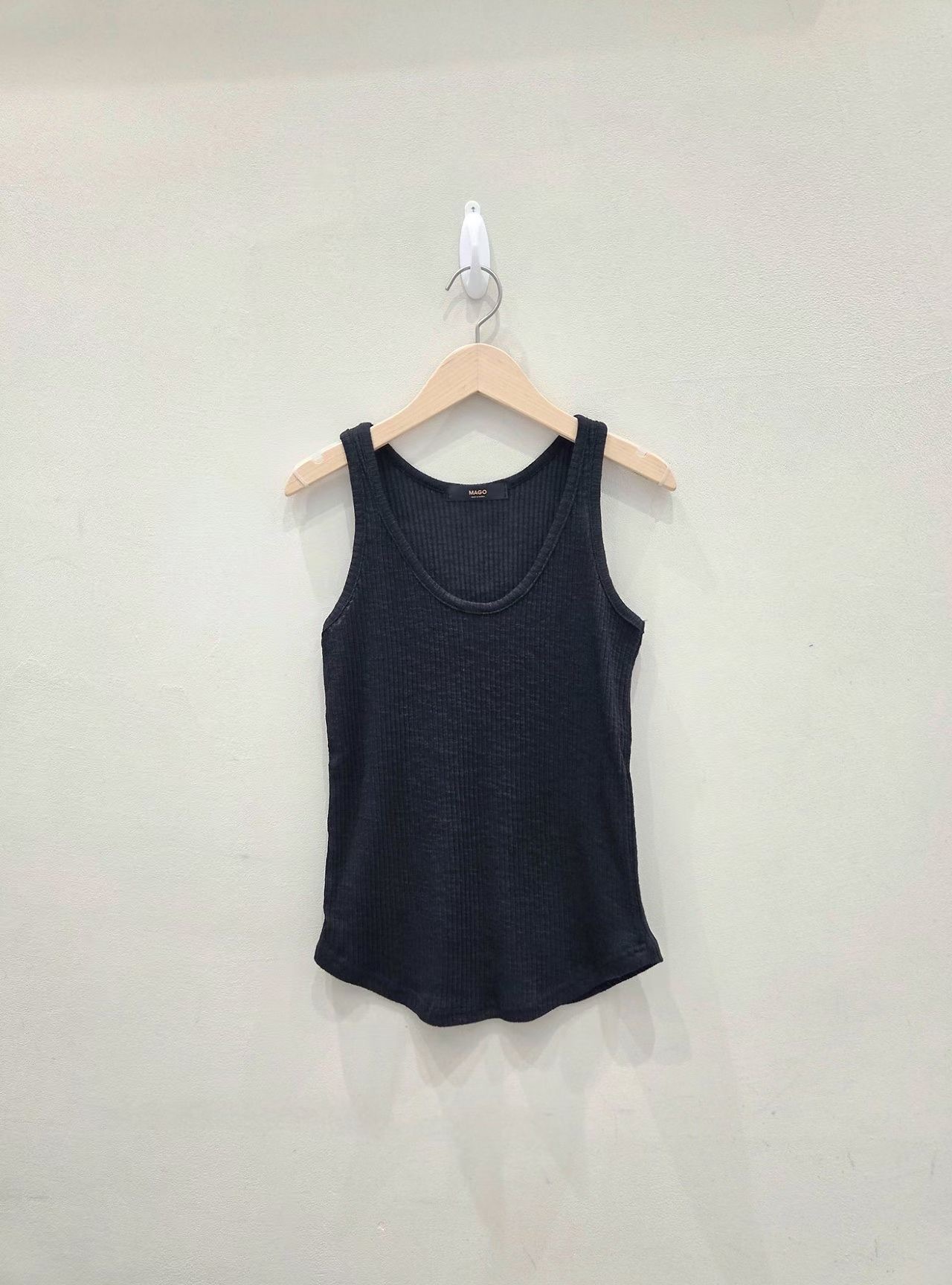 MA21 / RIBBED TANK TOP