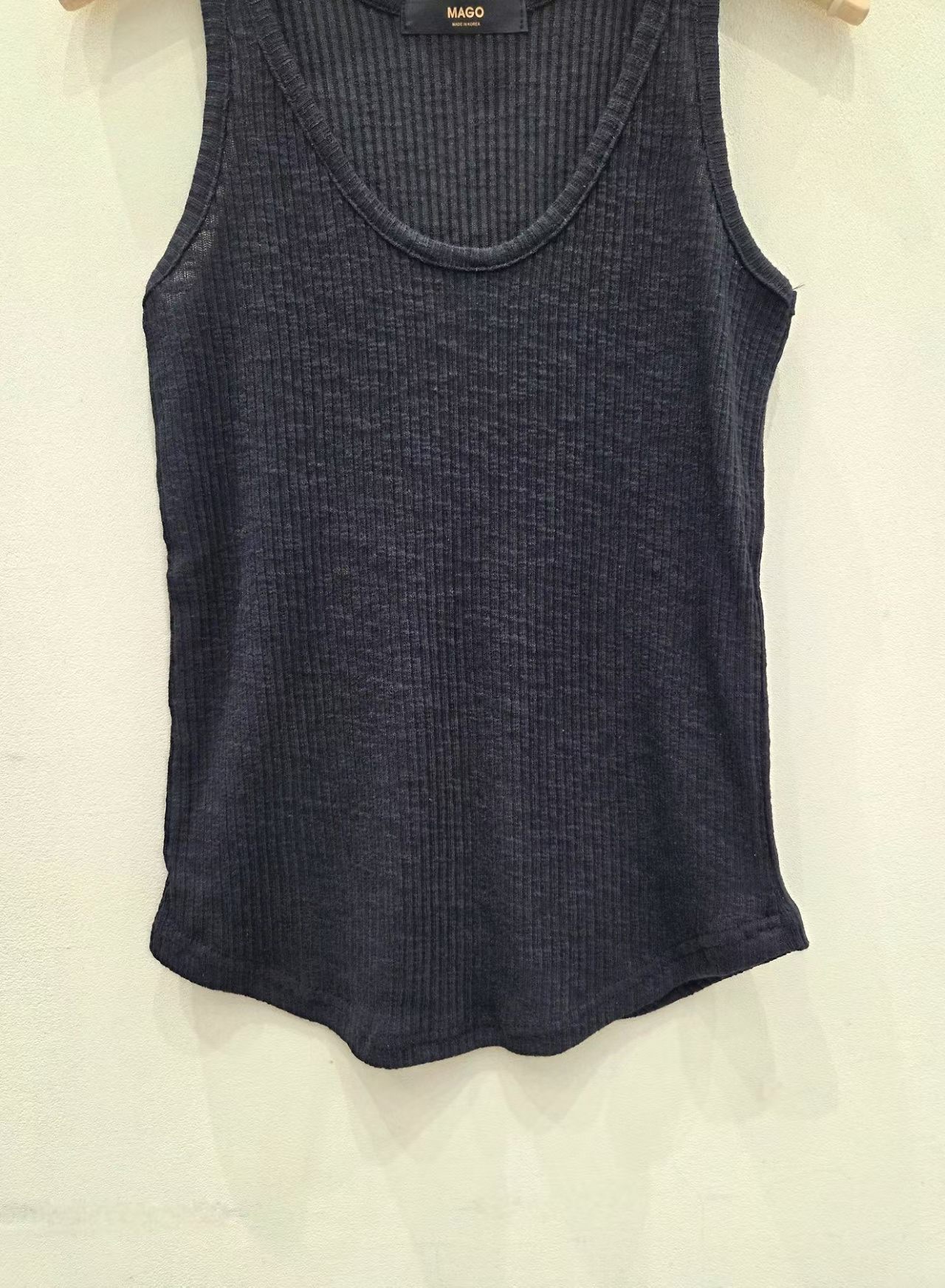 MA21 / RIBBED TANK TOP