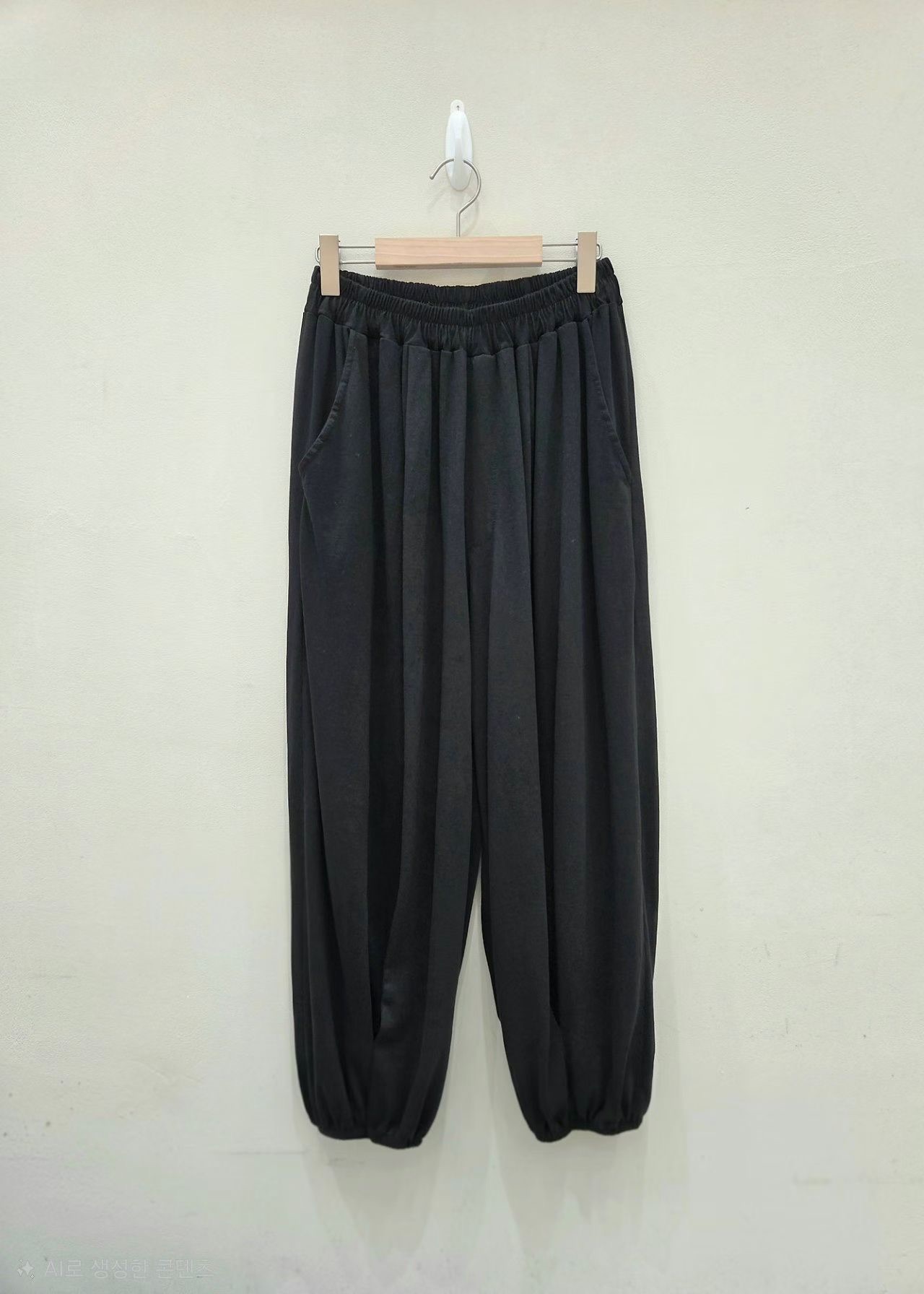 MA23 / ELASTIC BAND POCKET HAREM PANTS