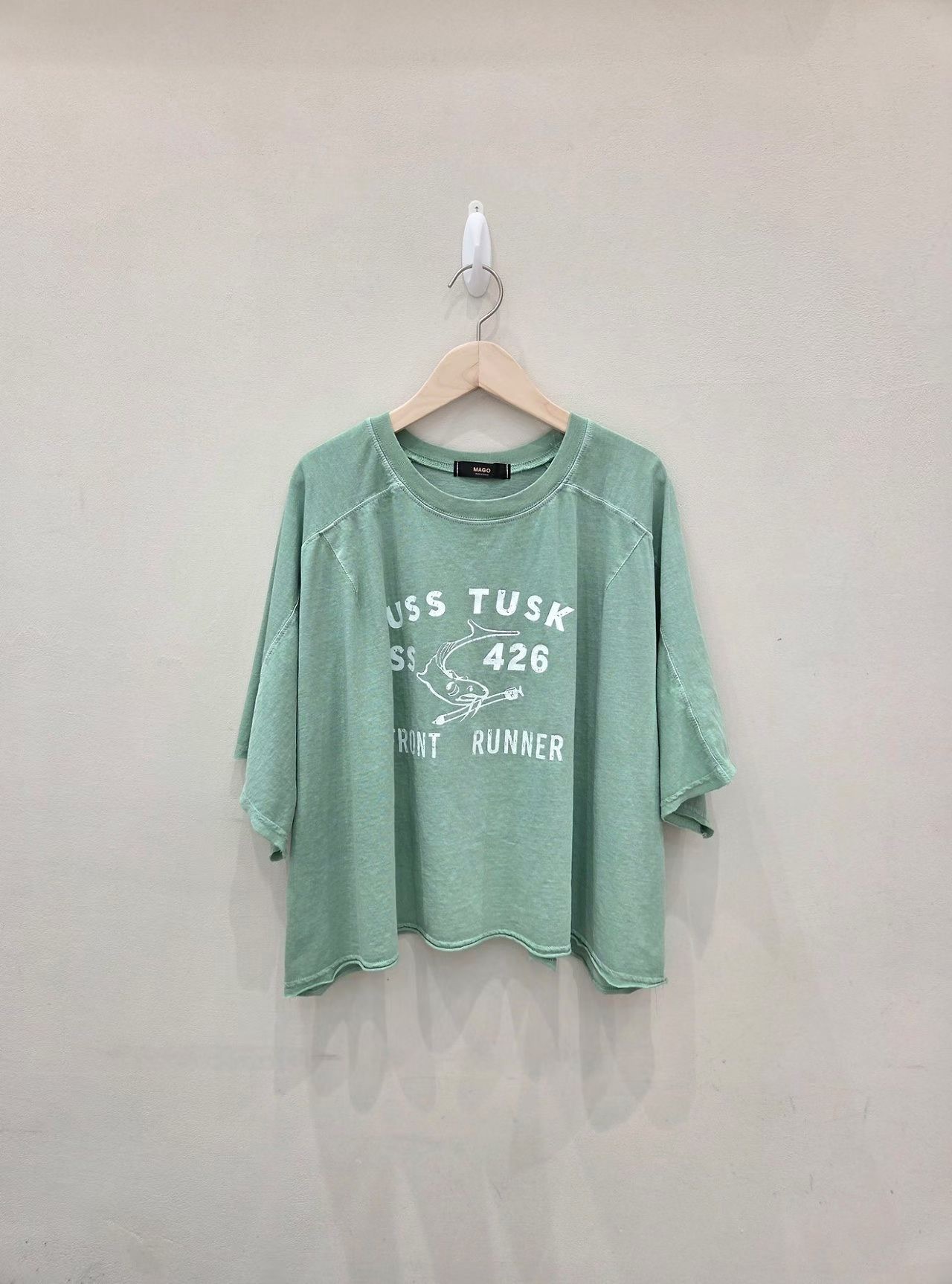 MA24 / ‘FRONT RUNNER’ BOXY FIT TEE