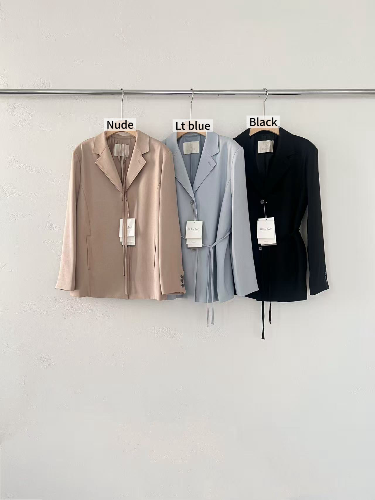 Gt04 / Pocket Blazer With Matching Belt